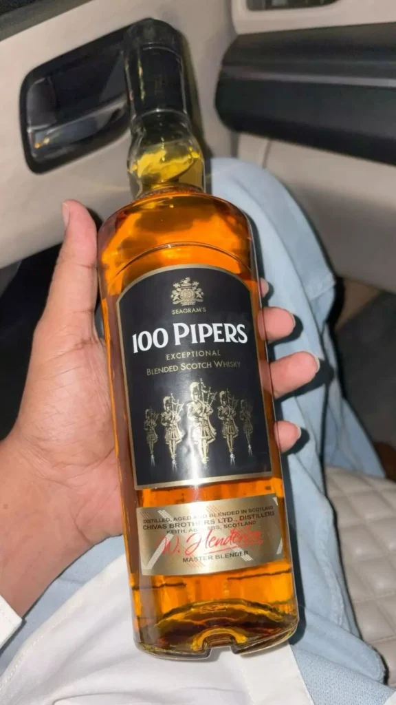 100 Pipers